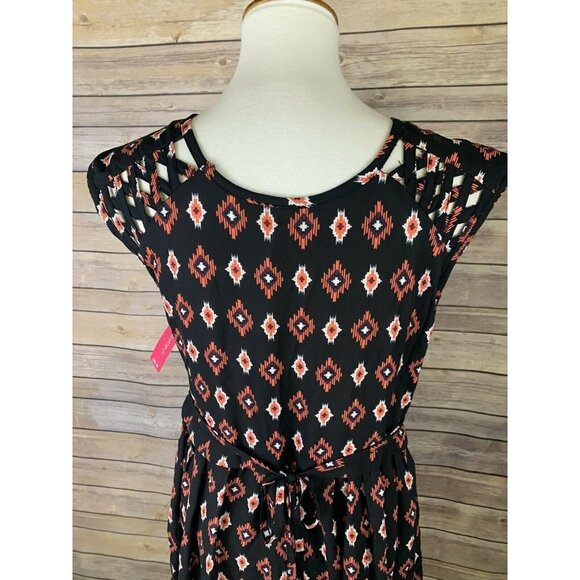 Xhiliration NWT Womens M Dress Tie Back Shoulder Cut Outs Ikat Print Boho - Picture 6 of 9